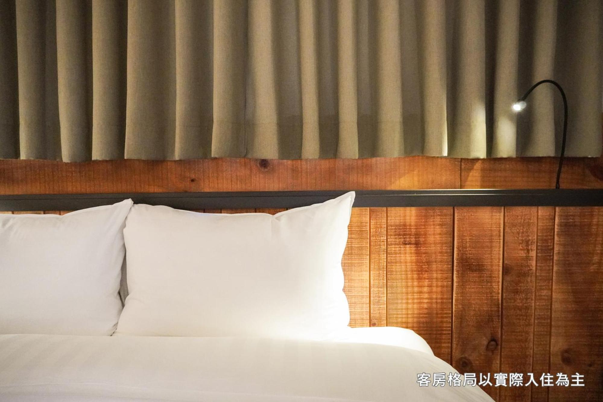 Central Land Hotel Taichung Exterior photo